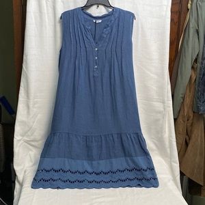 Linen dress beautiful details